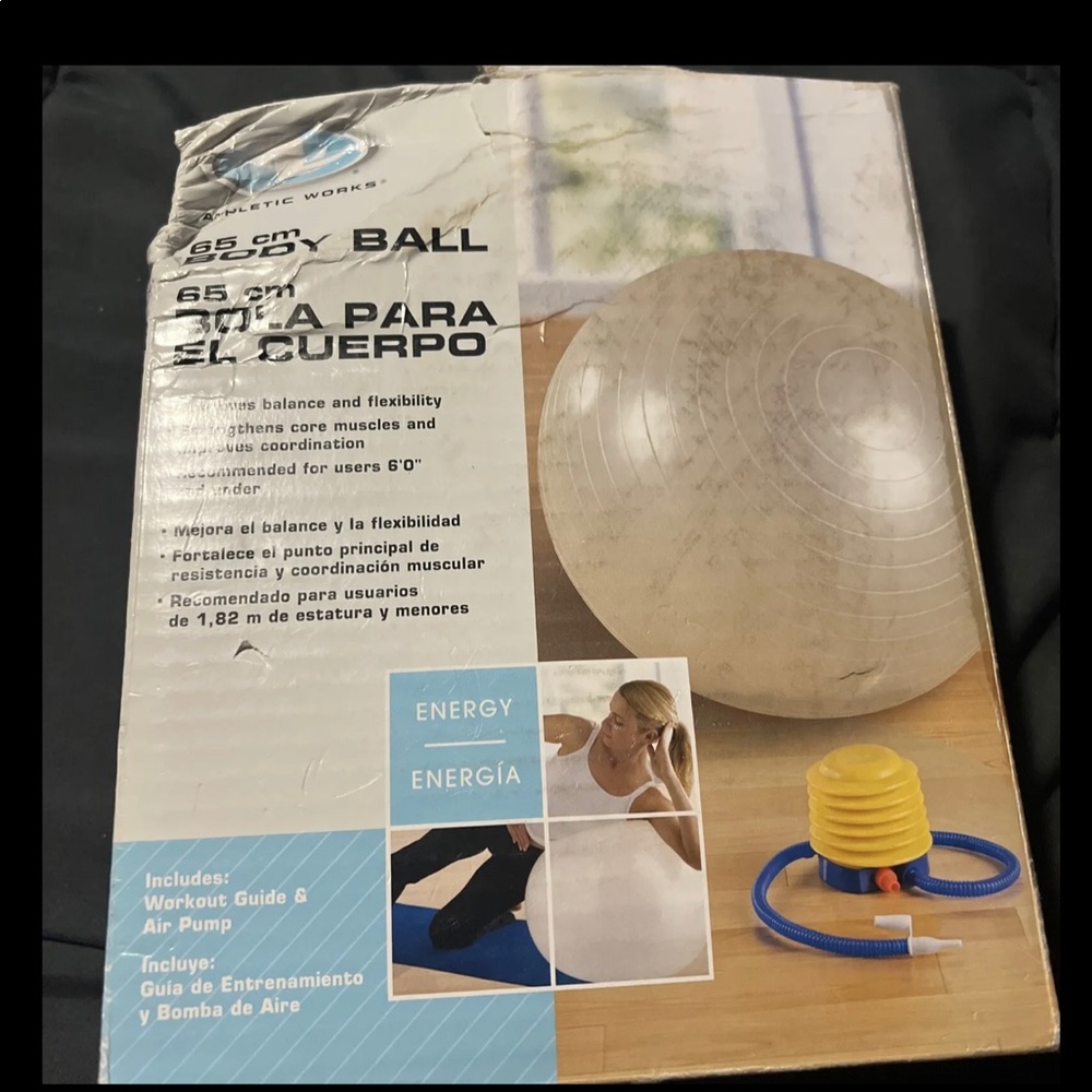 athletic works 25 inches (65cm) body ball with air pump NEW IN BOX